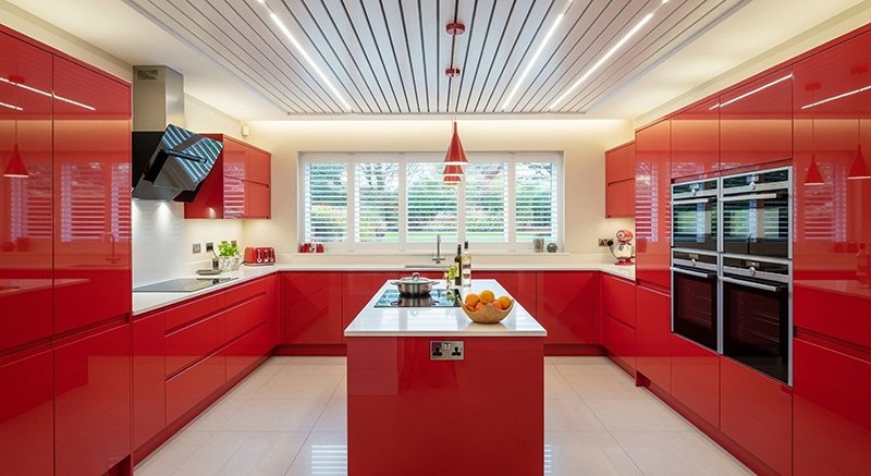 Home shutterstock 2665772851